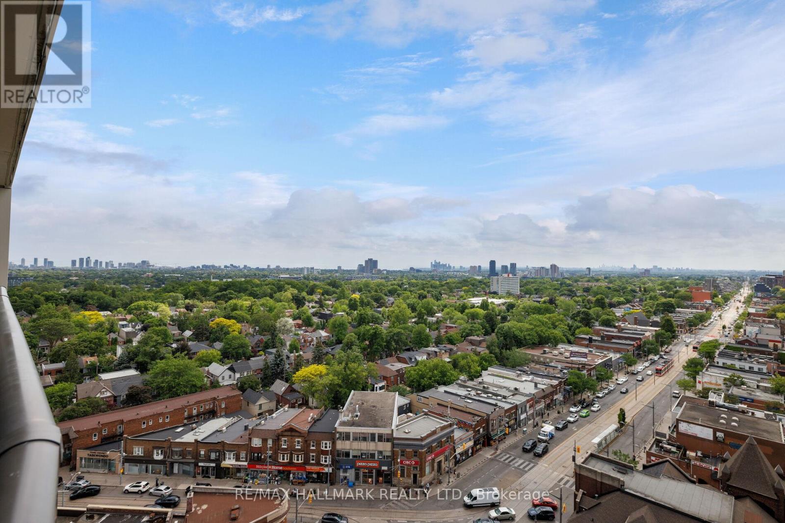 1401 - 530 St Clair Avenue W Property Photo 24