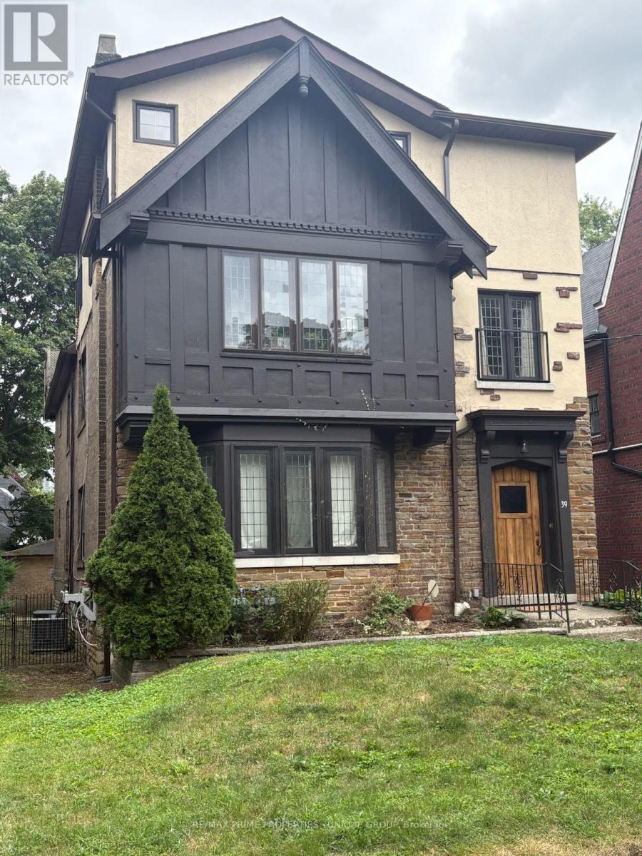 UPPER - 39 WHITEHALL ROAD Property Photo 1