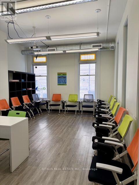 300 - 432 Church Street Property Photo 2