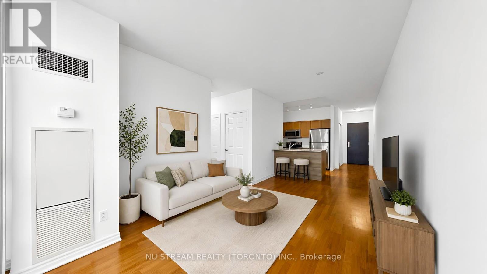 3101 - 761 Bay Street Property Photo 6