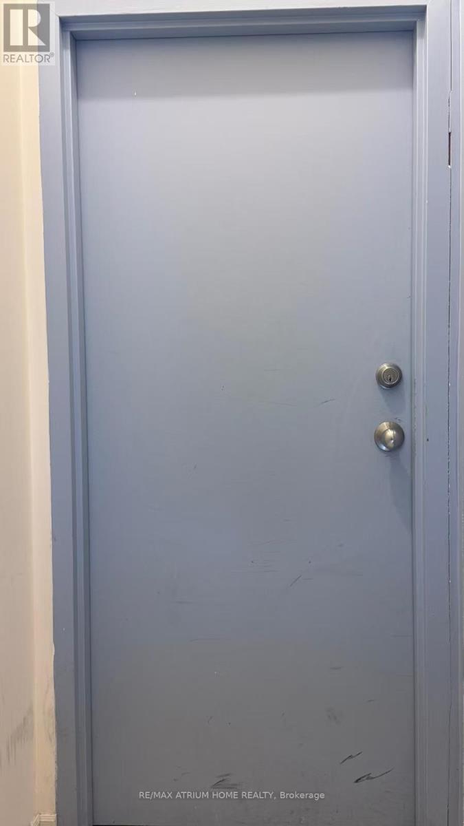 201 - 413 SPADINA AVENUE Property Photo 1