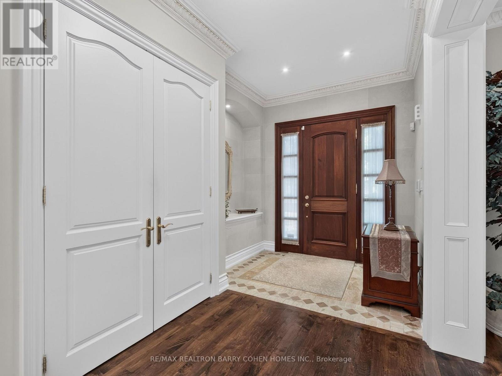 57 Yorkminster Road Property Photo 2