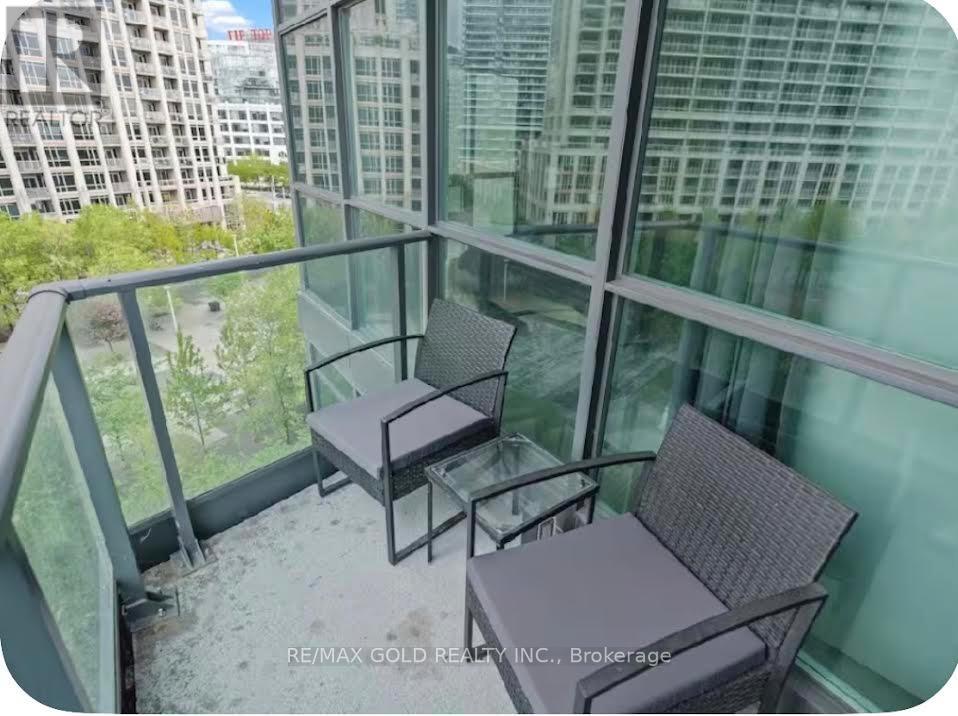 620 - 215 Fort York Boulevard Property Photo 17