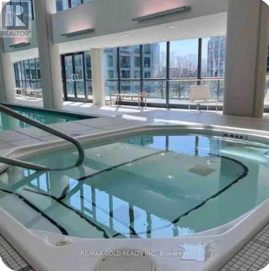 620 - 215 Fort York Boulevard Property Photo 20