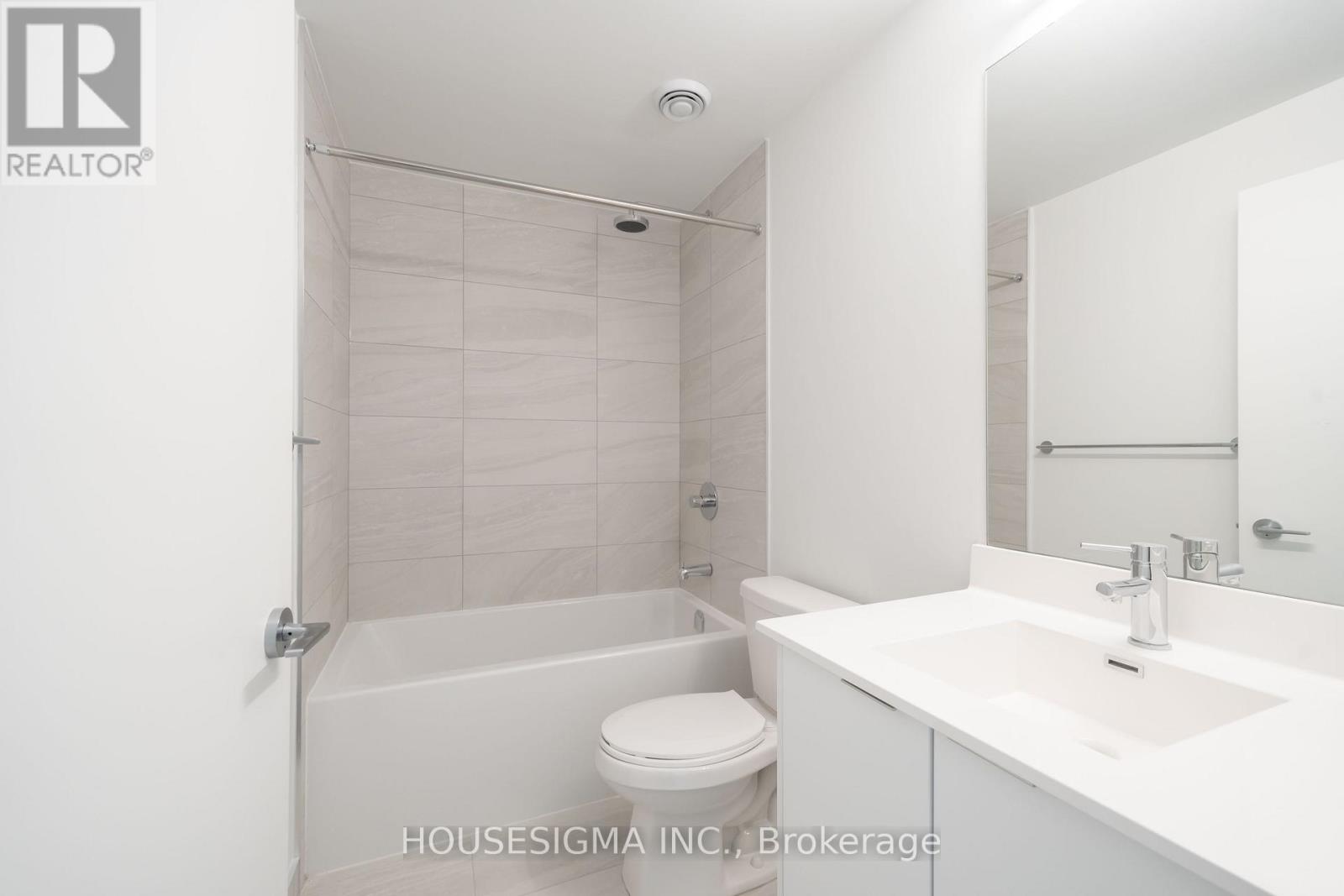 703 - 181 Sheppard Avenue E Property Photo 18