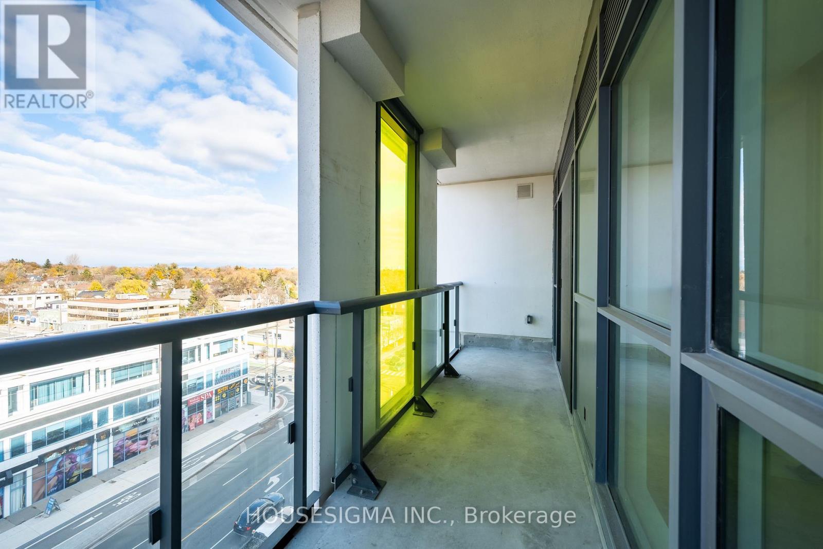 703 - 181 Sheppard Avenue E Property Photo 20