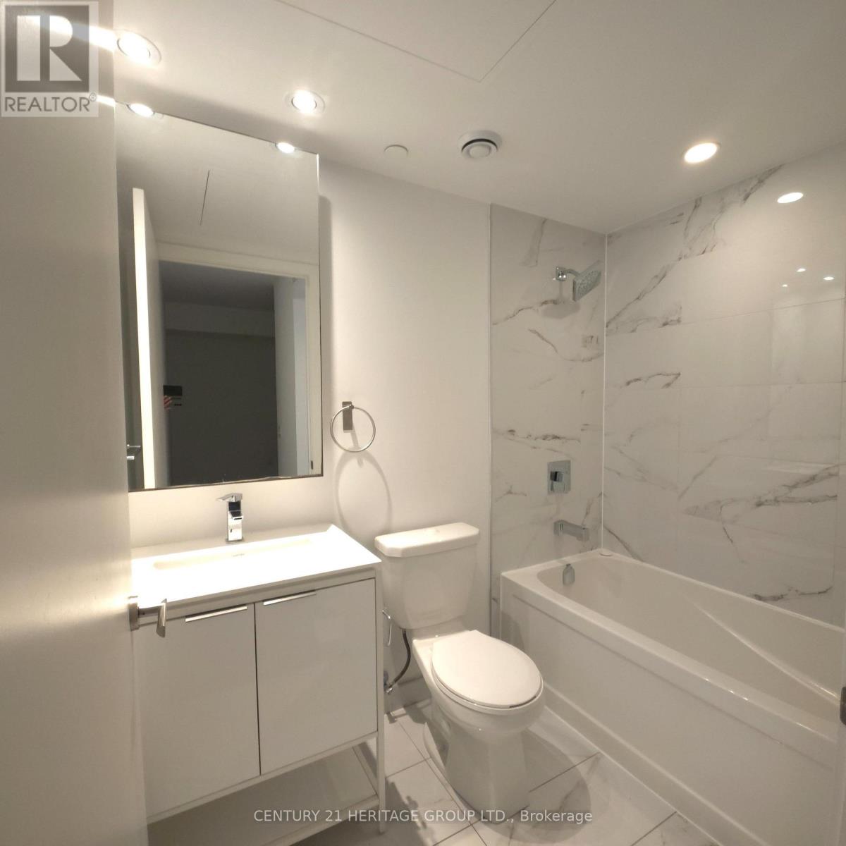 603 - 77 Shuter Street Property Photo 6