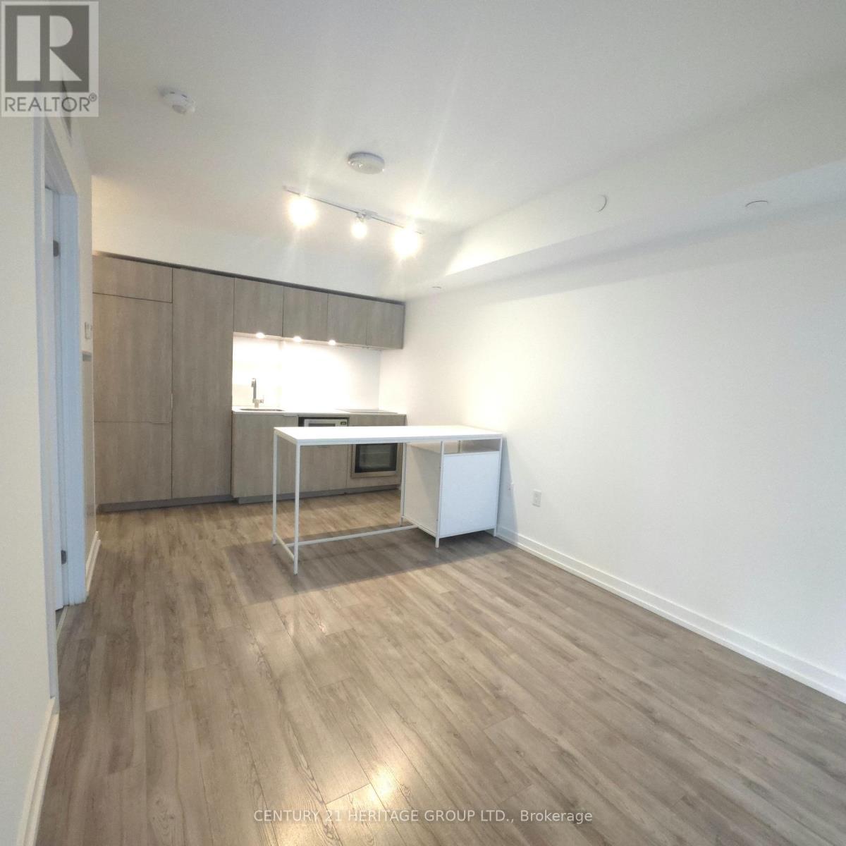 603 - 77 Shuter Street Property Photo 10
