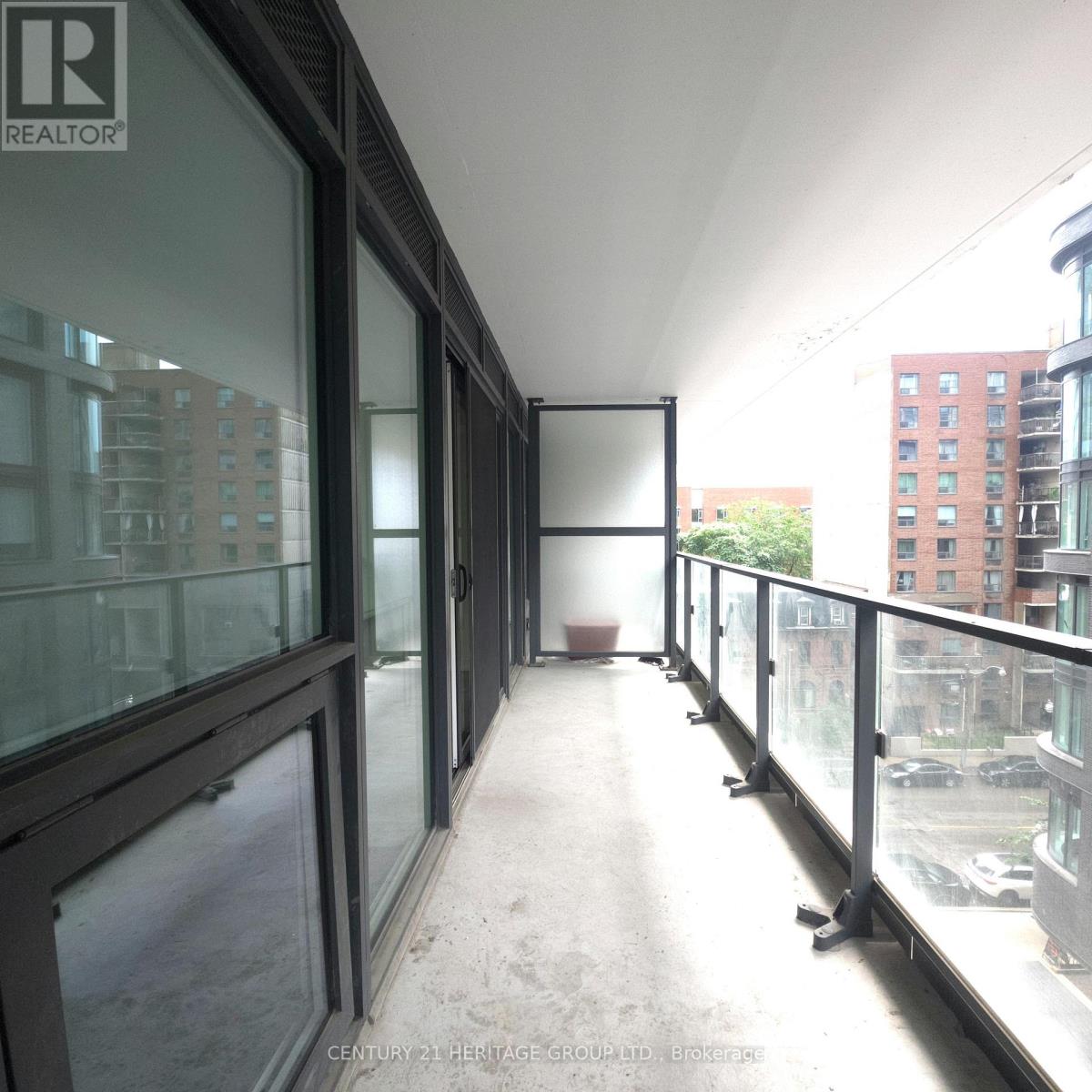 603 - 77 Shuter Street Property Photo 17