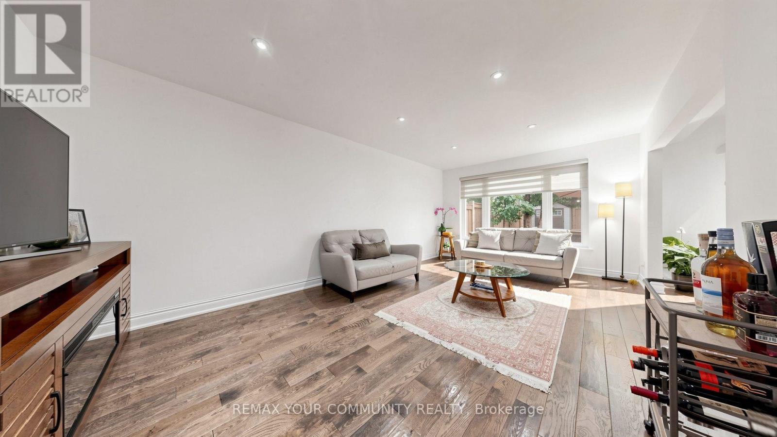 48 Crossbow Crescent Property Photo 8