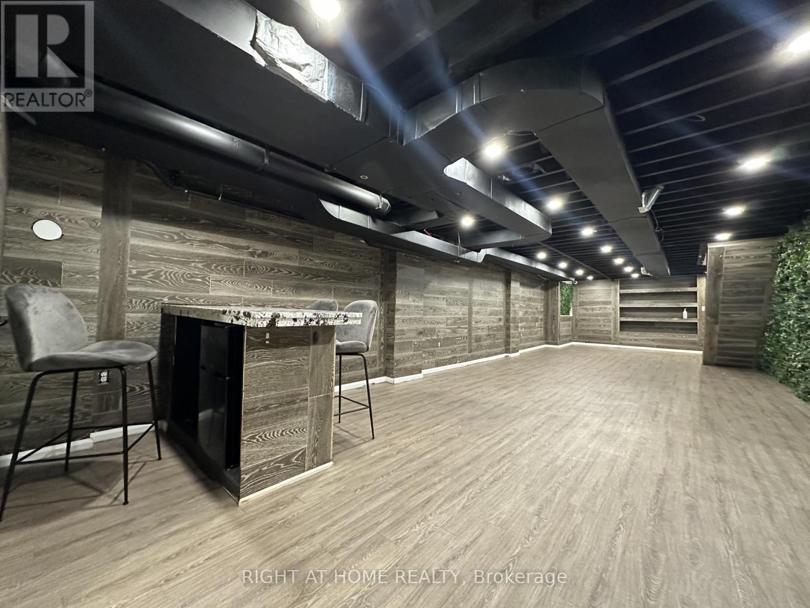 Bsmt - 1639 Eglinton Avenue W Property Photo 7