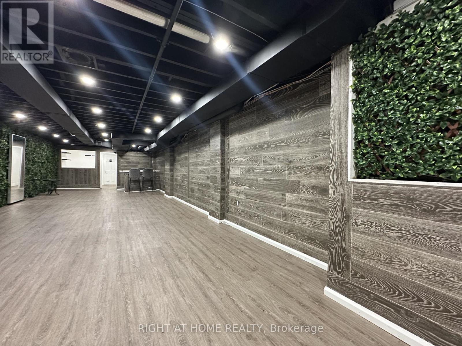 Bsmt - 1639 Eglinton Avenue W Property Photo 16