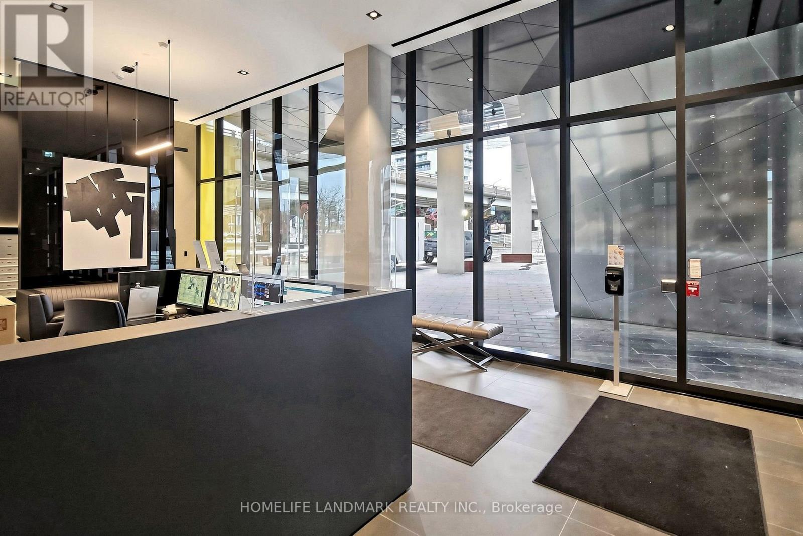 801 - 21 Lawren Harris Square Property Photo 5