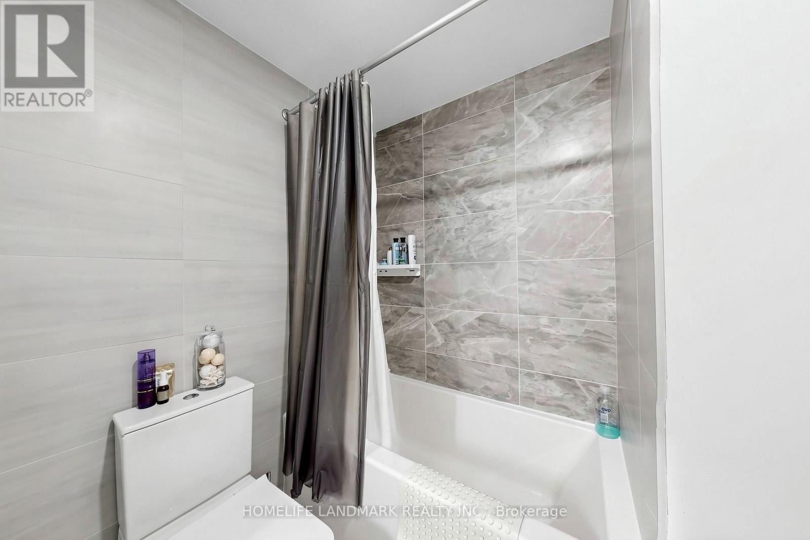 801 - 21 Lawren Harris Square Property Photo 21