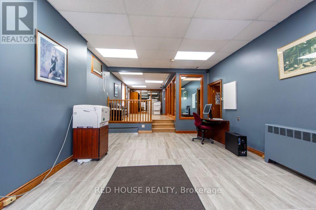 658 Vaughan Road Property Photo 5