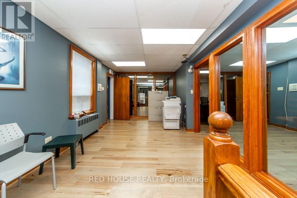 658 Vaughan Road Property Photo 6