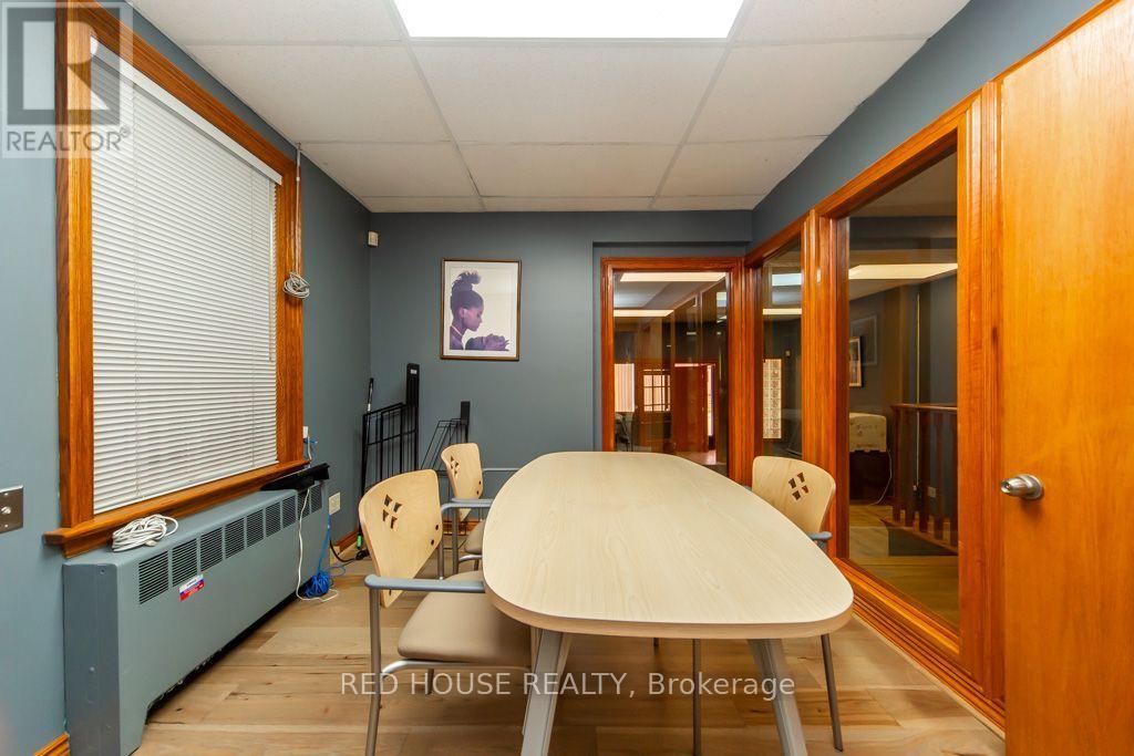 658 Vaughan Road Property Photo 7