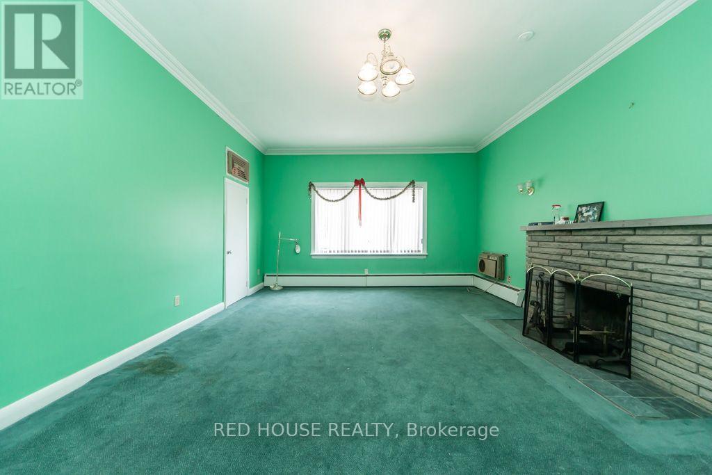 658 Vaughan Road Property Photo 16