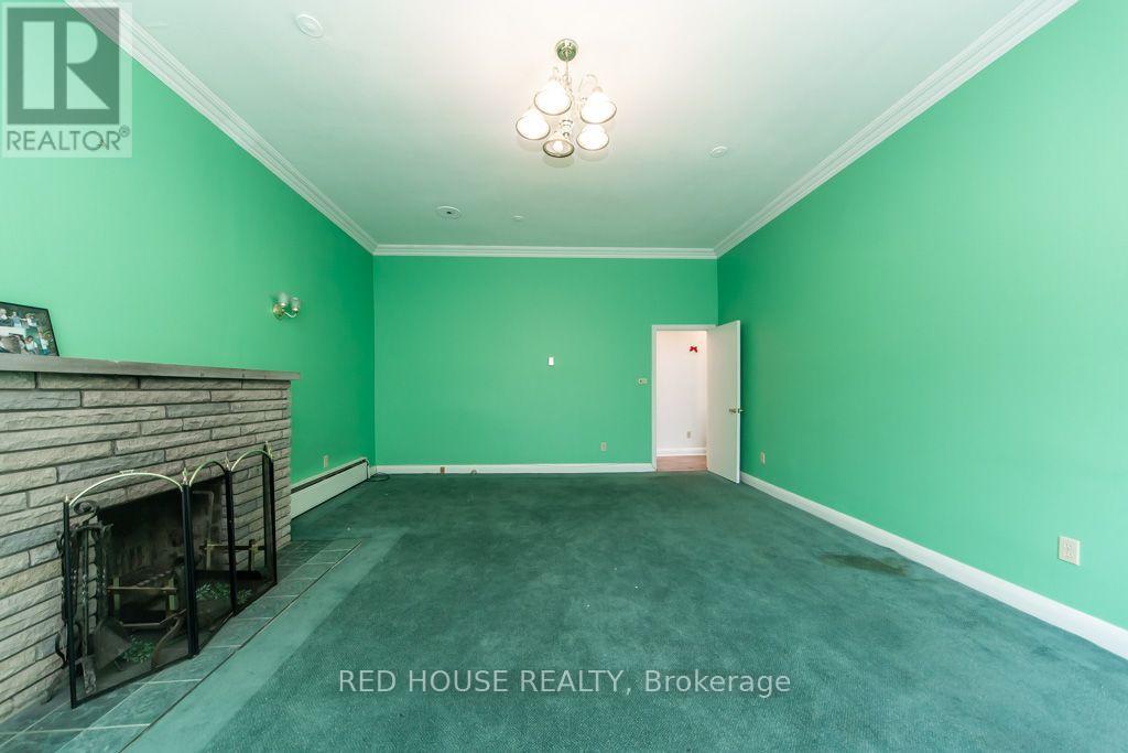 658 Vaughan Road Property Photo 17