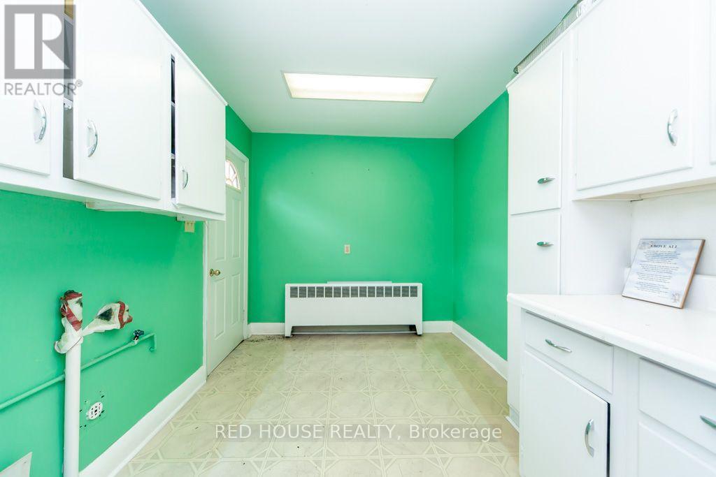 658 Vaughan Road Property Photo 19
