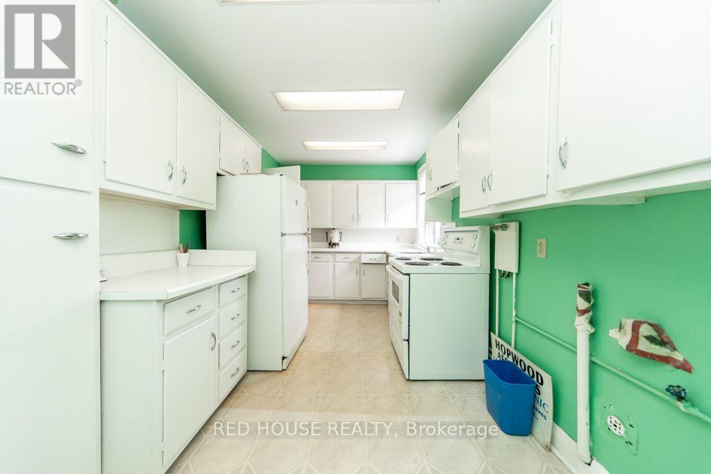 658 Vaughan Road Property Photo 20