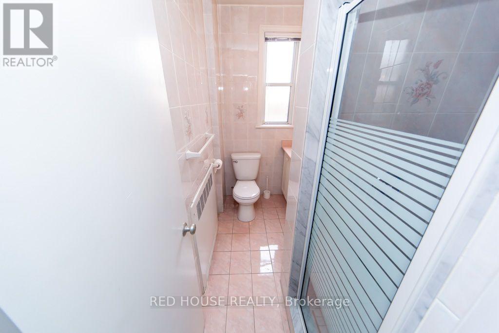658 Vaughan Road Property Photo 24