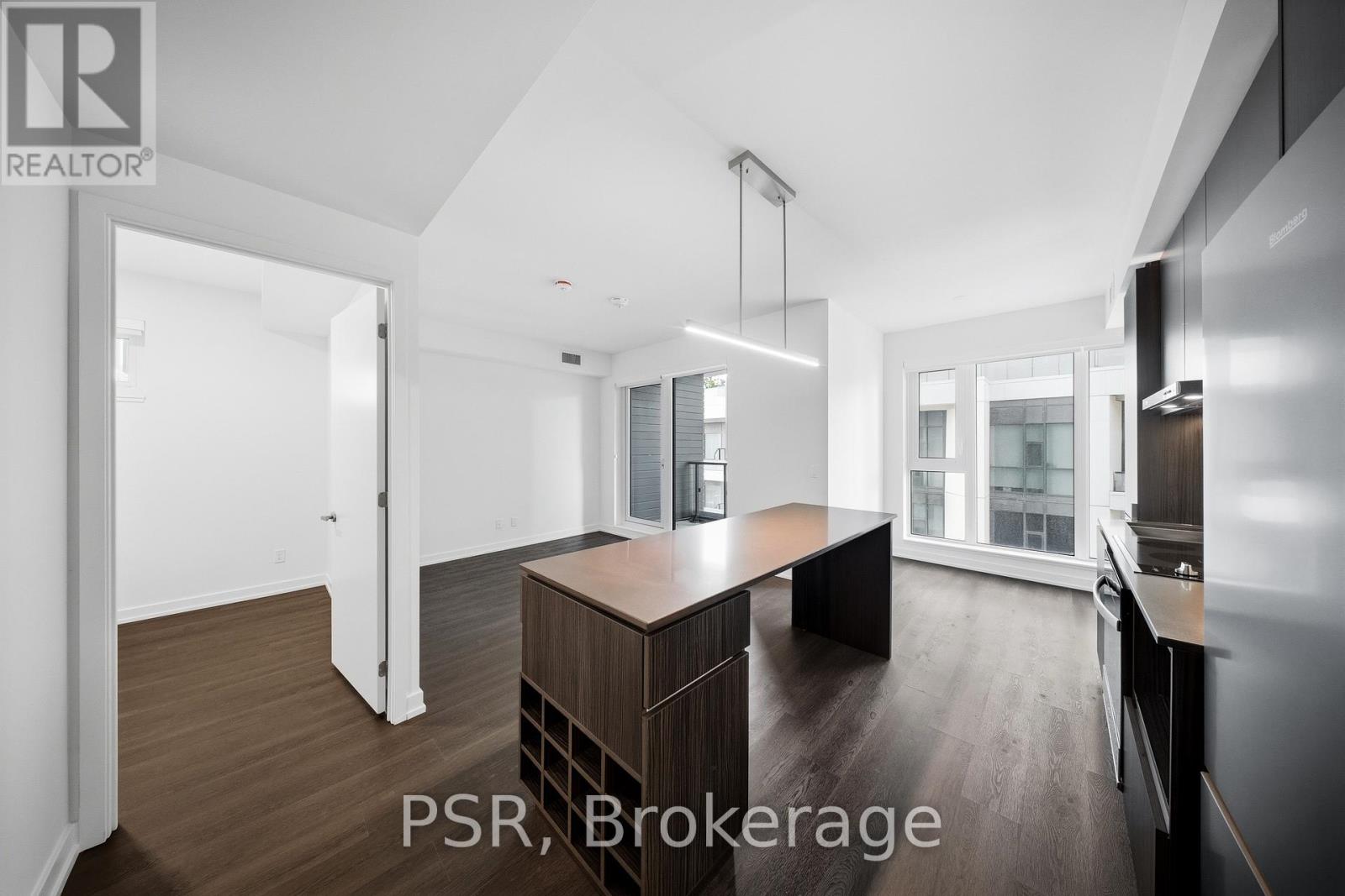 409 - 70 Ordnance Street Property Photo 5