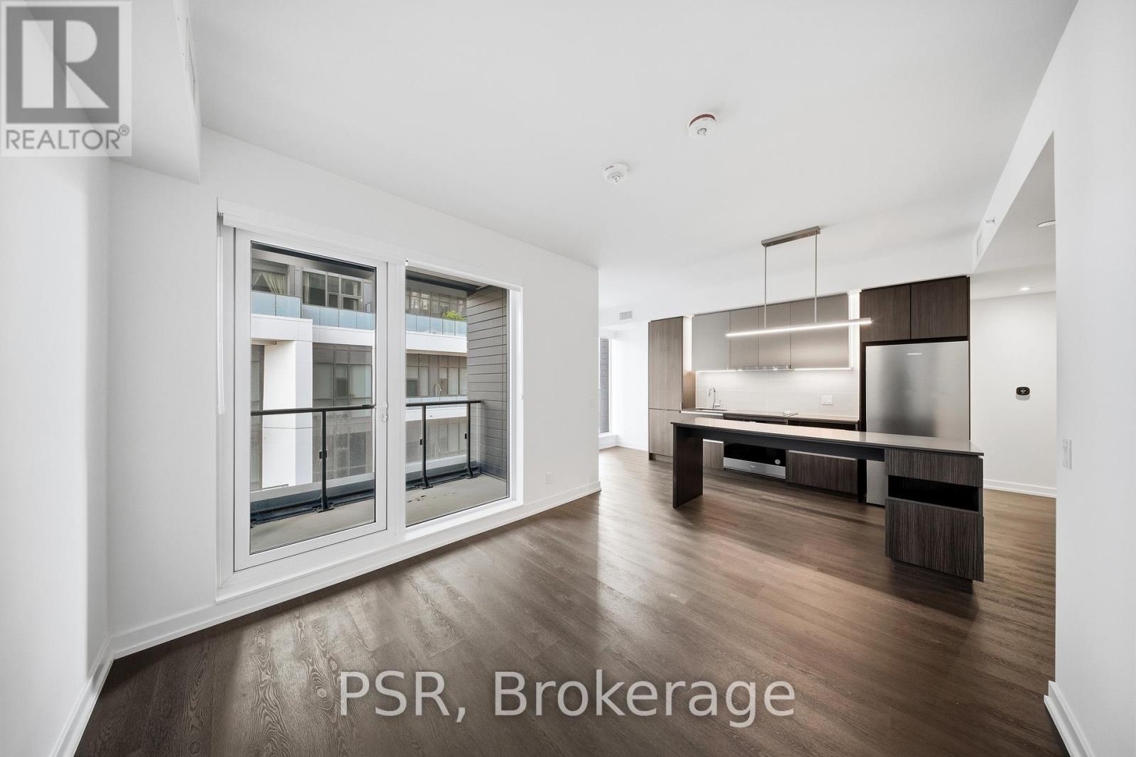 409 - 70 Ordnance Street Property Photo 7