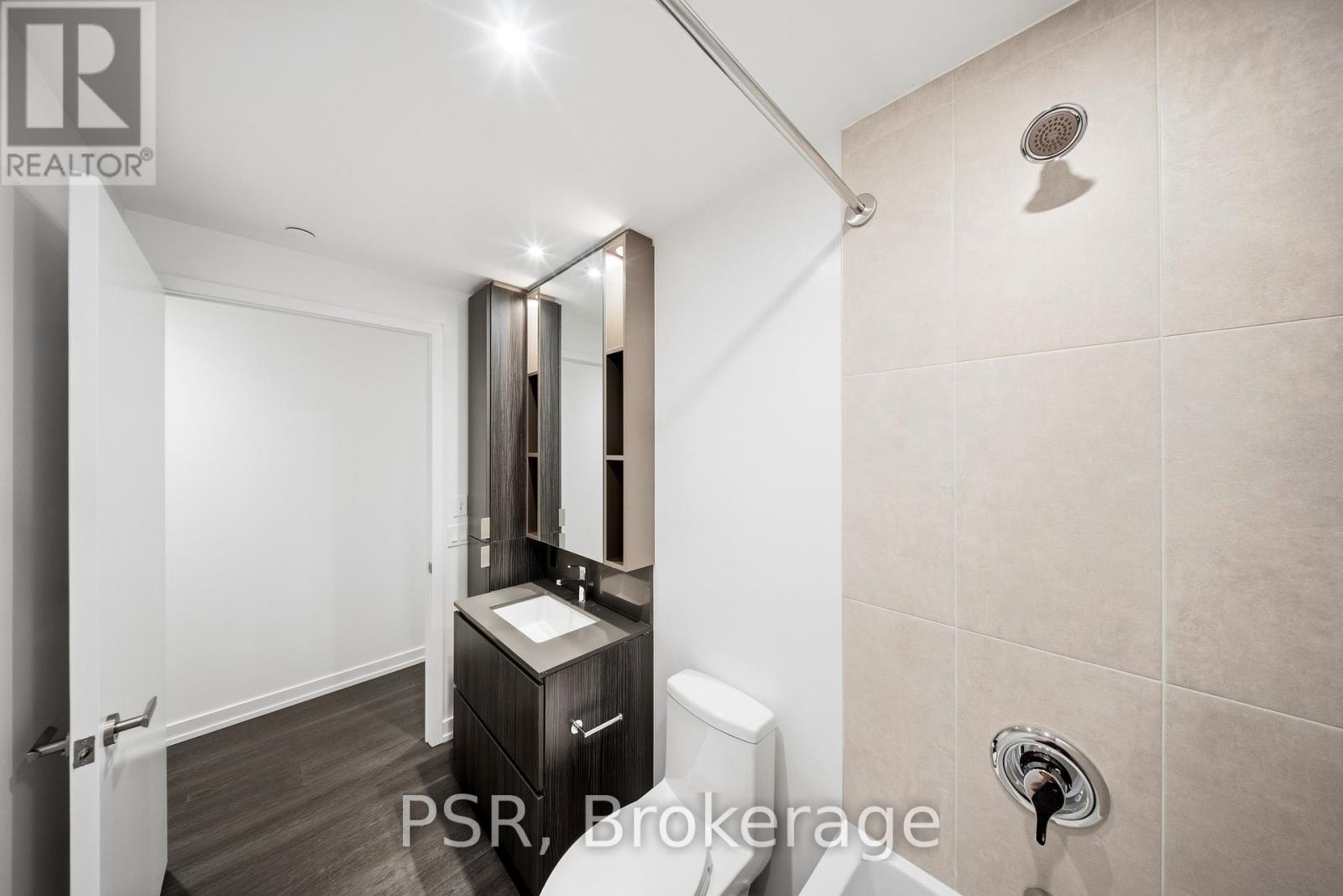 409 - 70 Ordnance Street Property Photo 20