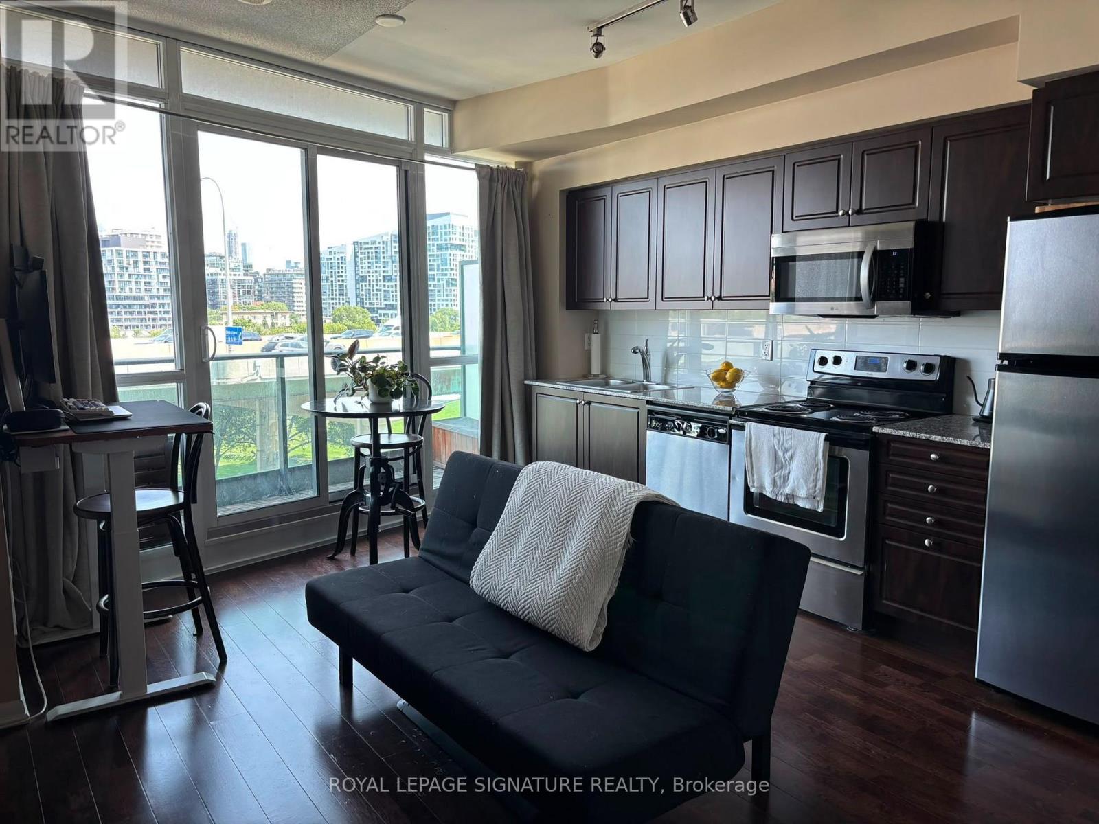 868 - 209 FORT YORK BOULEVARD Property Photo 1