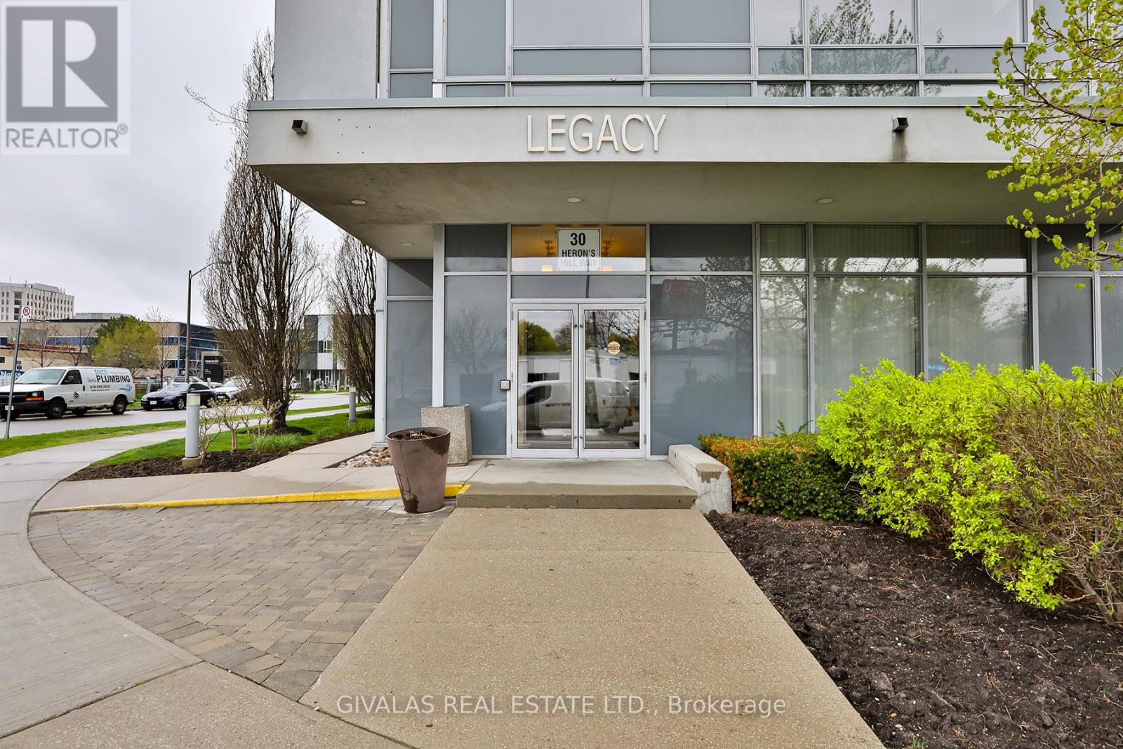 2110 - 30 Herons Hill Way Property Photo 3