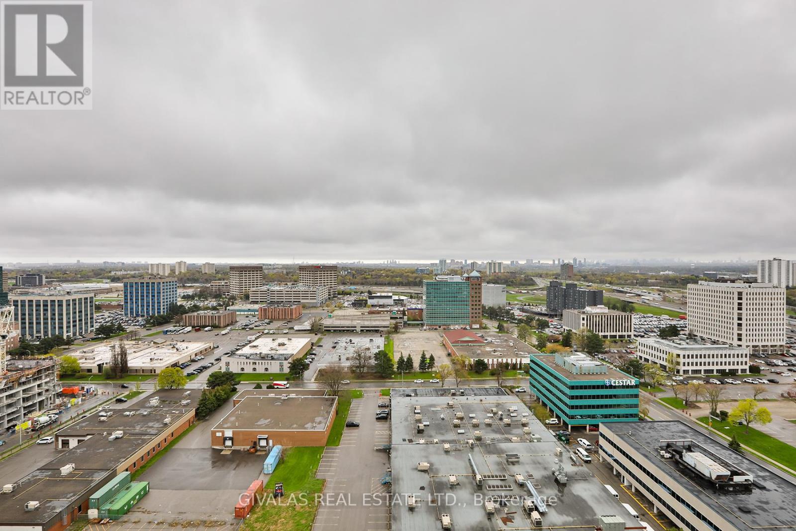 2110 - 30 Herons Hill Way Property Photo 33