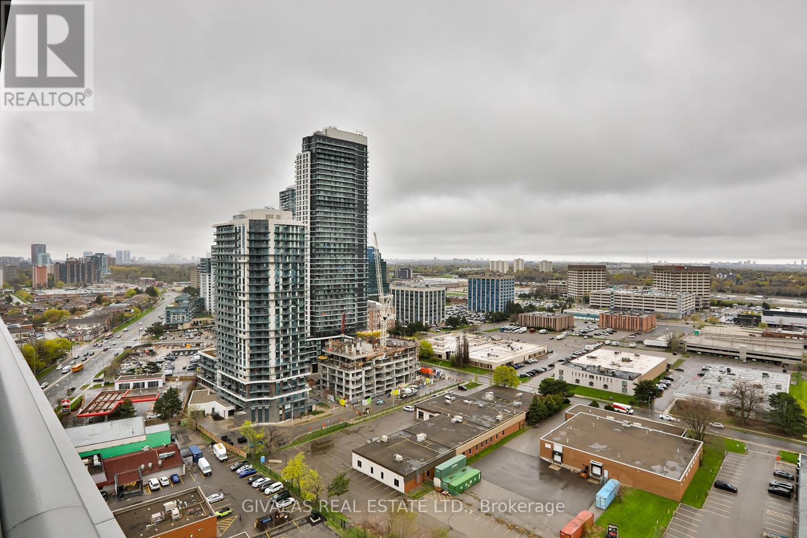 2110 - 30 Herons Hill Way Property Photo 35