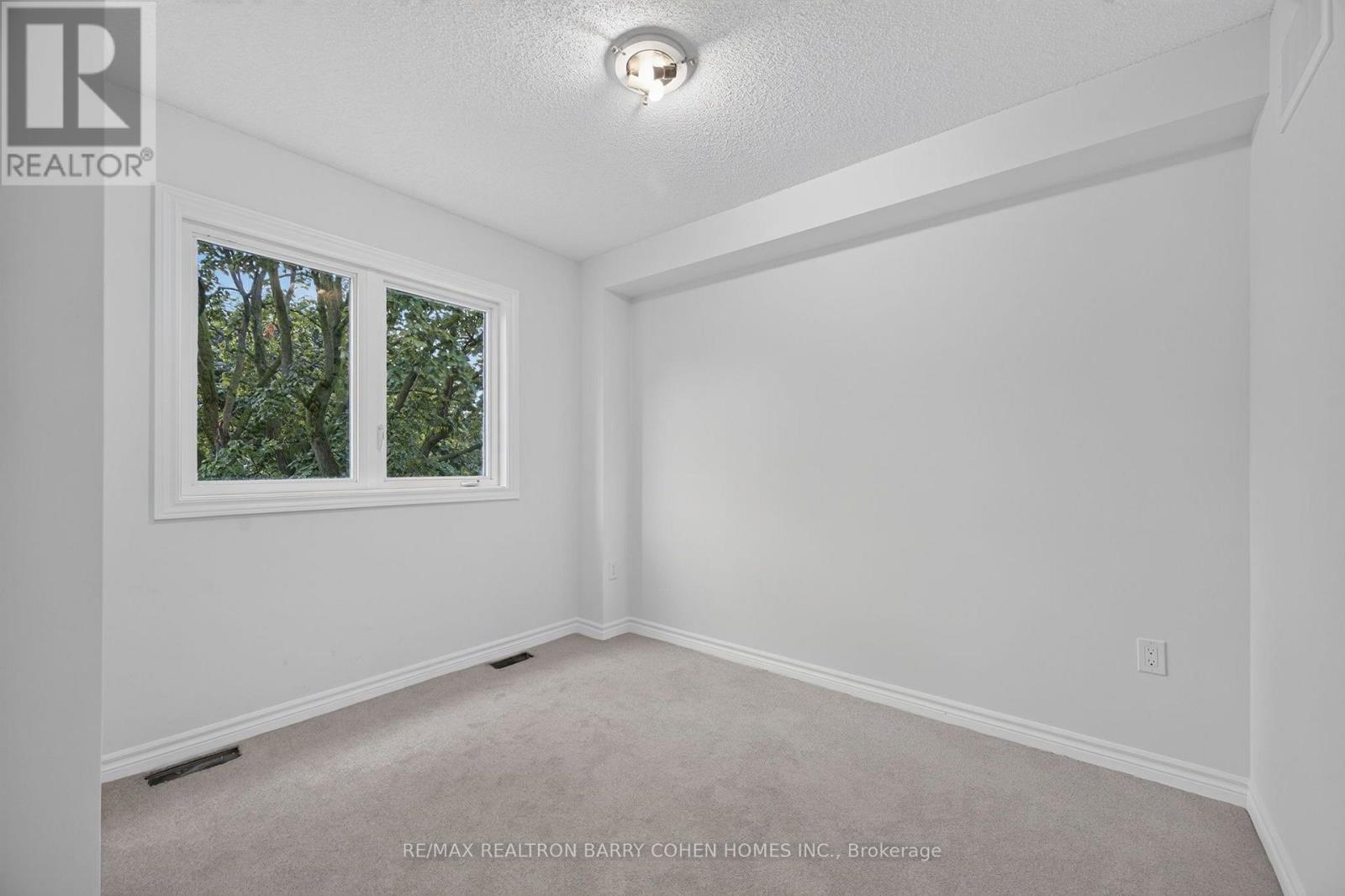 36 Luverne Avenue Property Photo 11