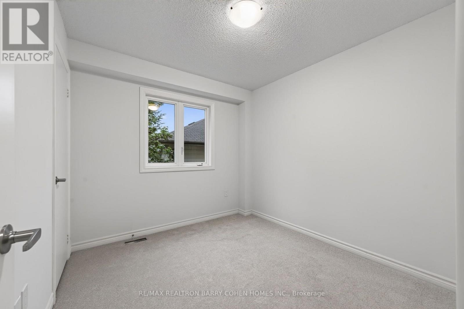 36 Luverne Avenue Property Photo 33