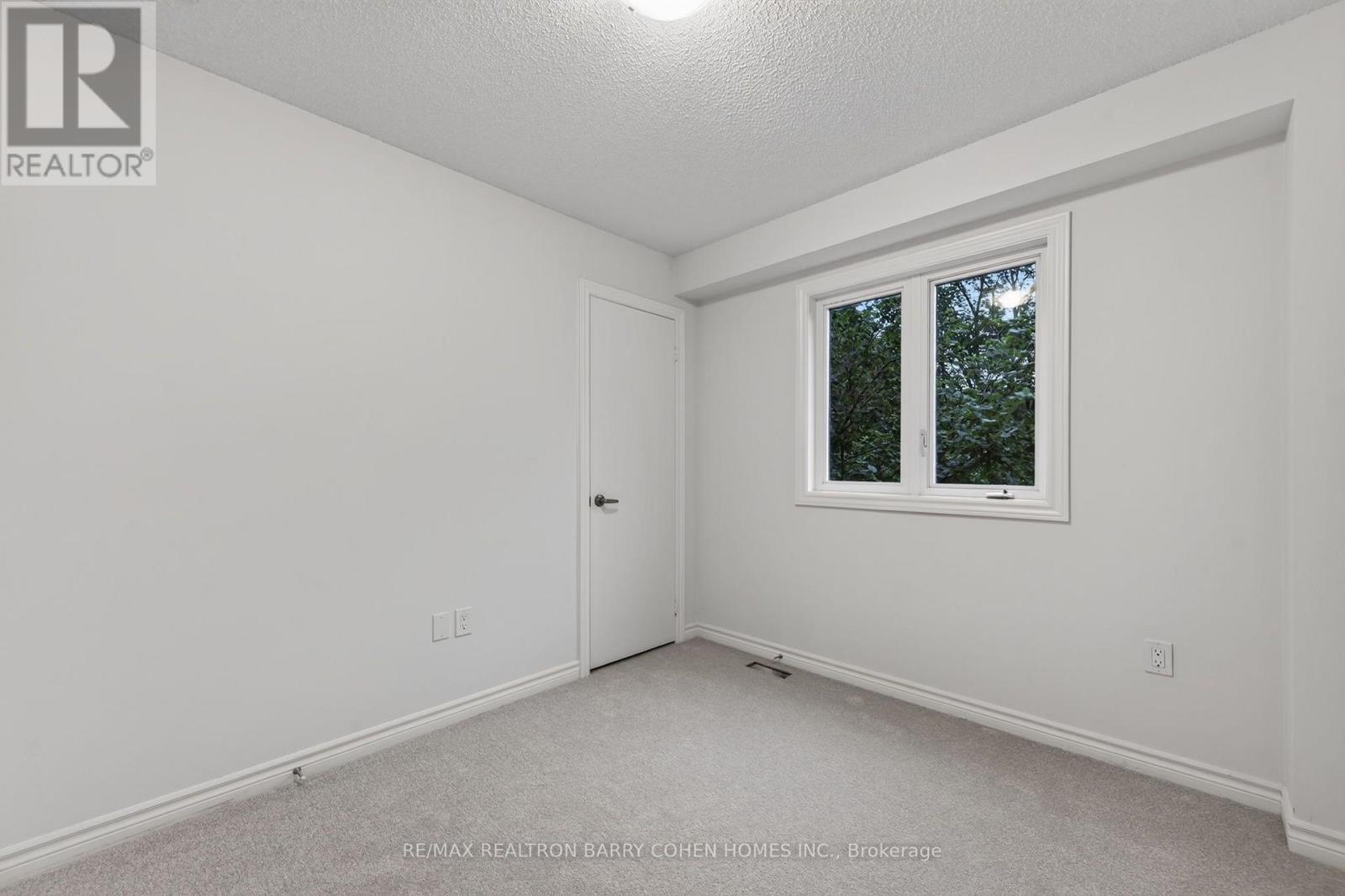 36 Luverne Avenue Property Photo 34