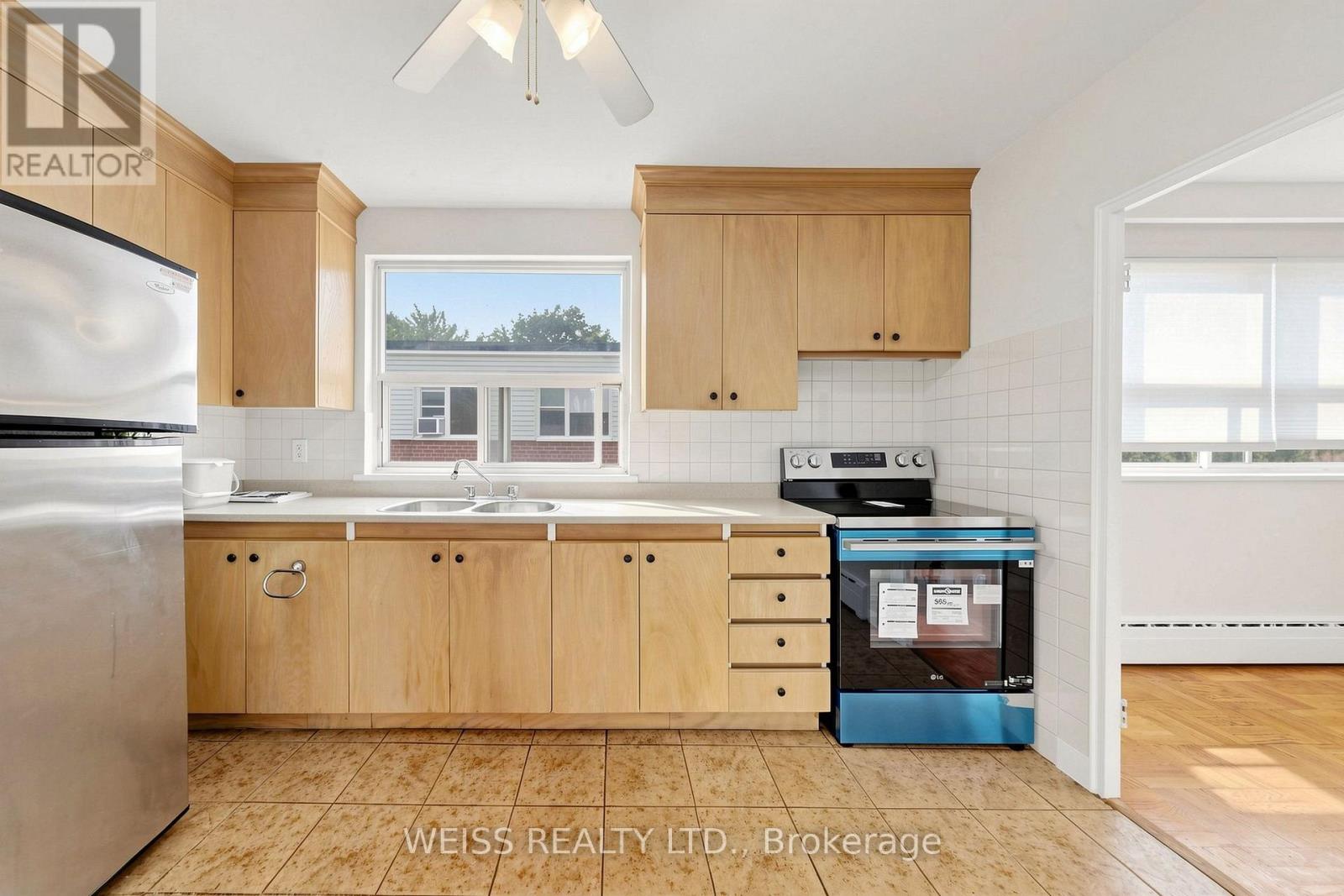 4 - 17 Fraserwood Avenue Property Photo 15