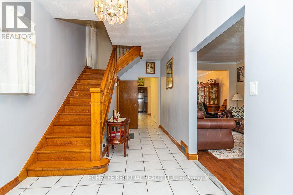 110 Grace Street Property Photo 4
