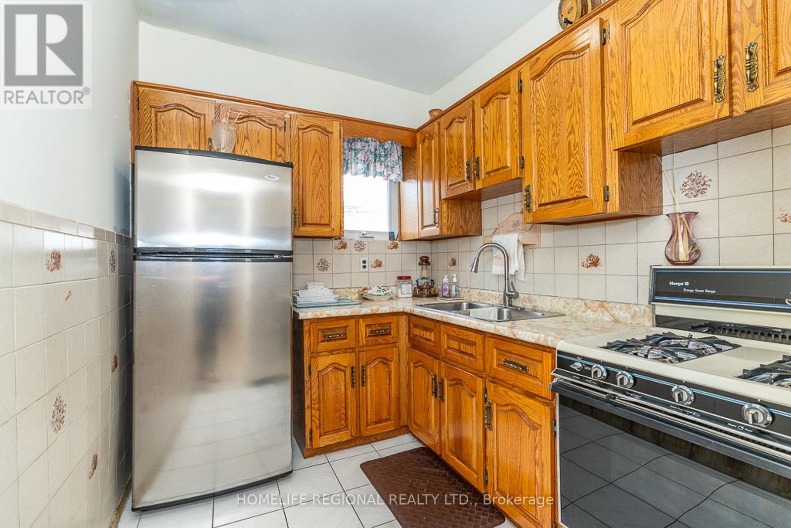 110 Grace Street Property Photo 13