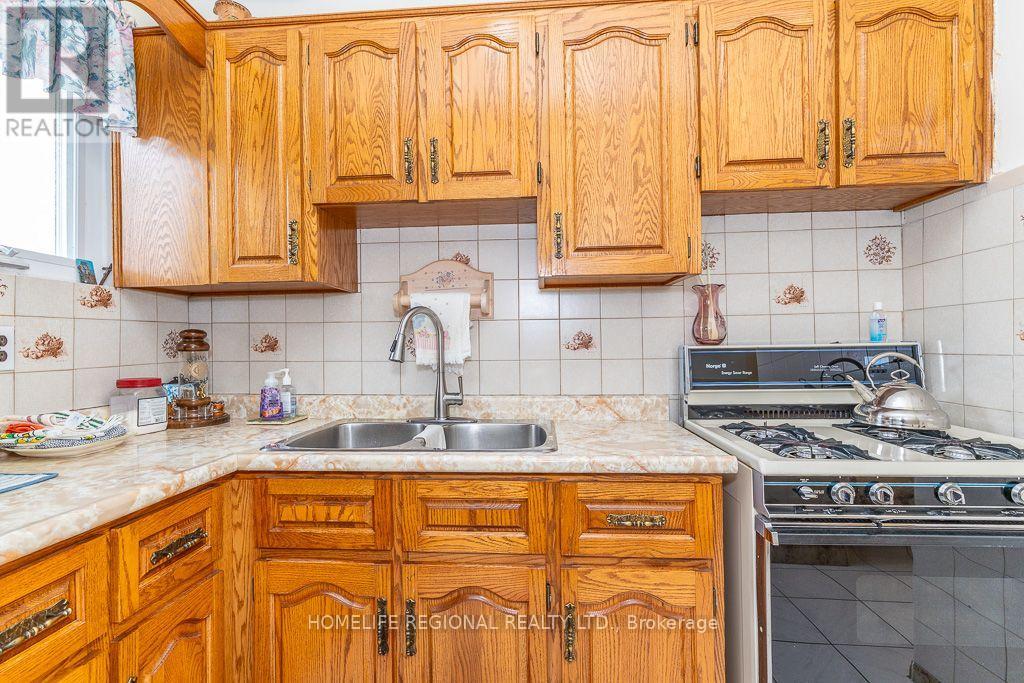 110 Grace Street Property Photo 14