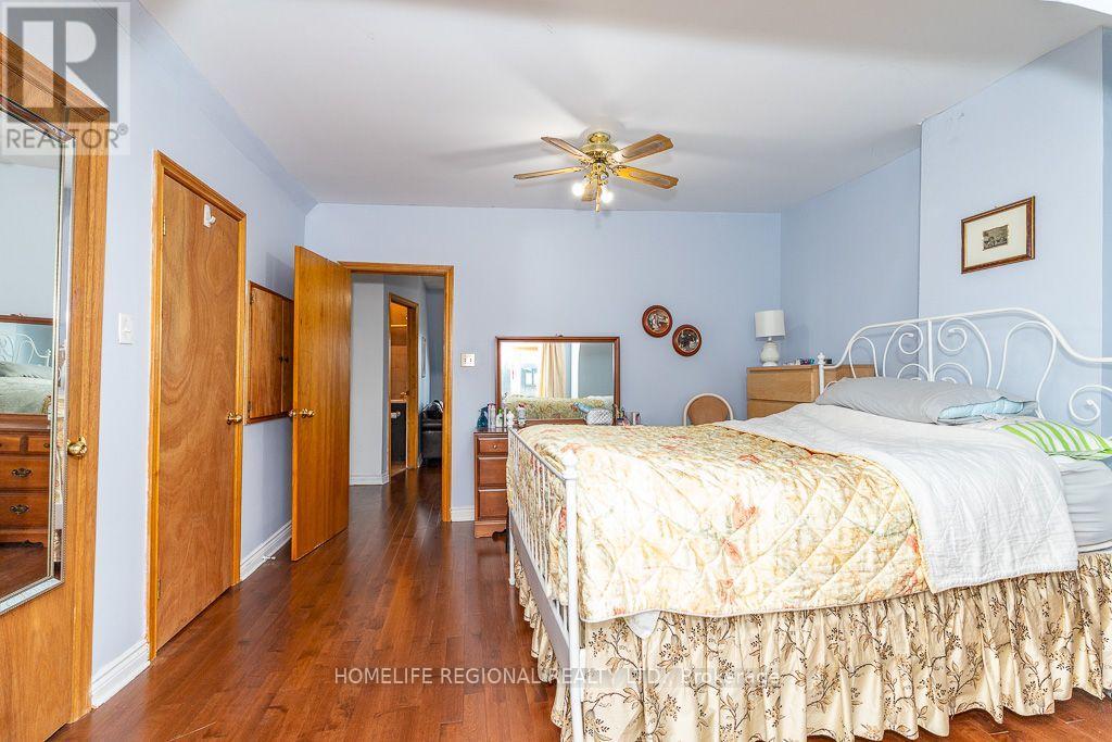 110 Grace Street Property Photo 28