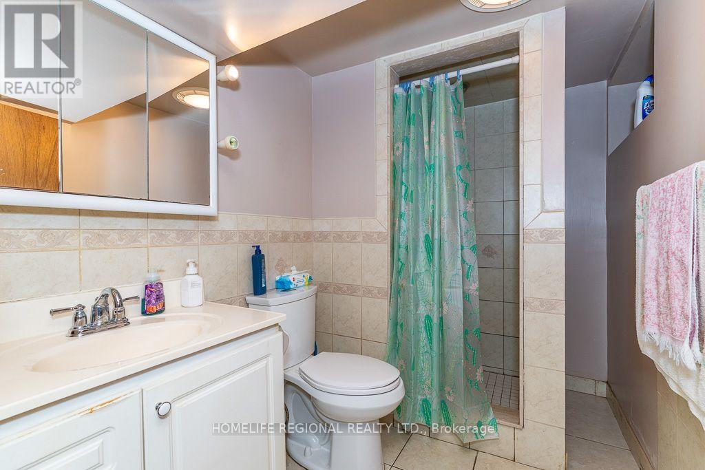 110 Grace Street Property Photo 32