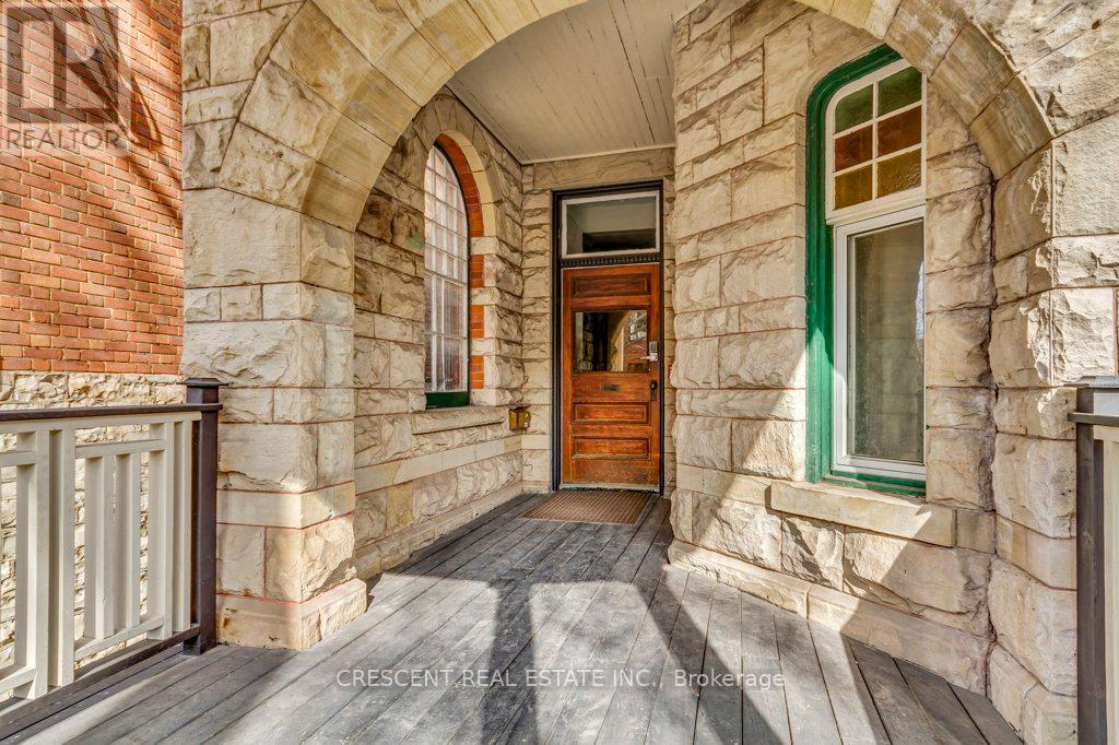 Lower - 83 Madison Avenue Property Photo 5