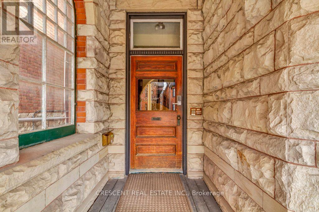 Lower - 83 Madison Avenue Property Photo 6
