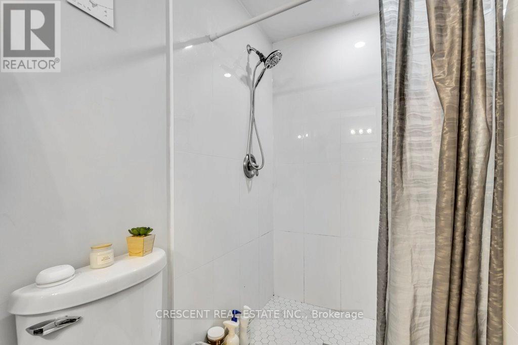 Lower - 83 Madison Avenue Property Photo 23