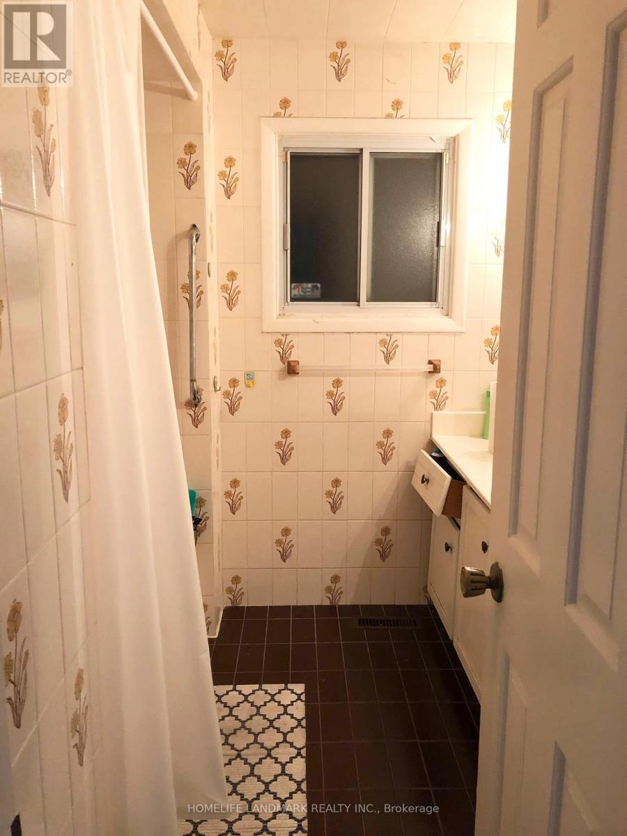 105 Whitehorn Crescent Property Photo 11