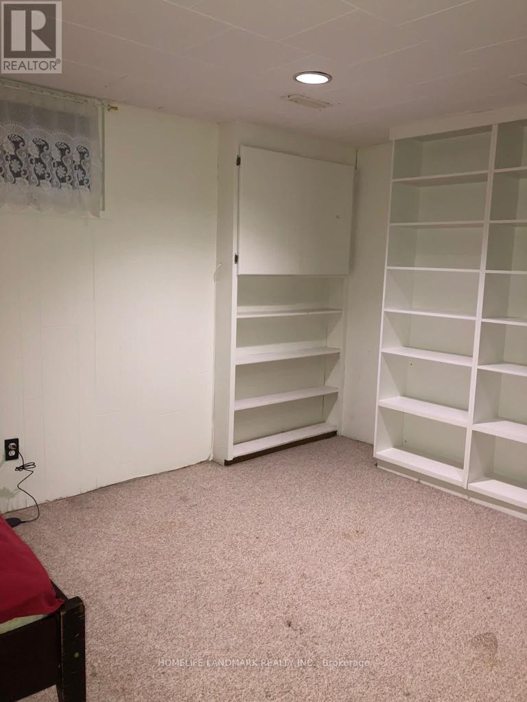 105 Whitehorn Crescent Property Photo 15