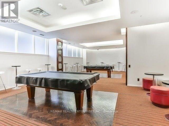 1435 - 250 Wellington Street W Property Photo 40