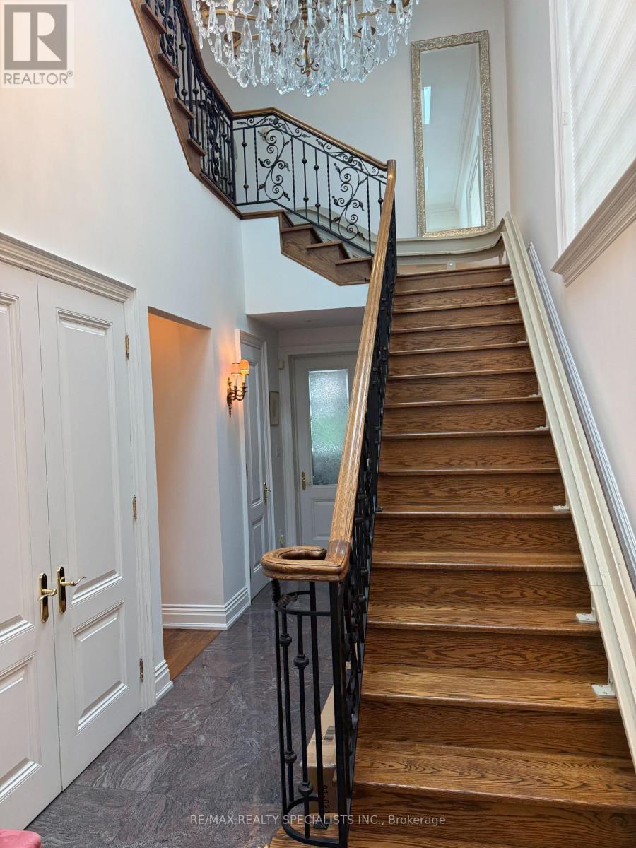 49 Montclair Avenue Property Photo 4