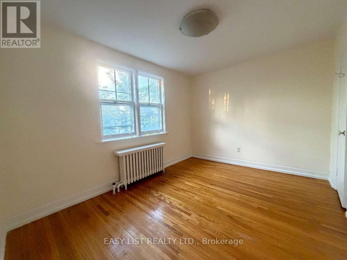 205 Ridley Boulevard Property Photo 28